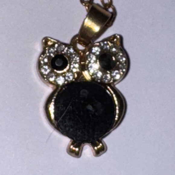 19" Rose Gold Plated Onyx and Cz. Owl Necklace - Picture 10 of 13